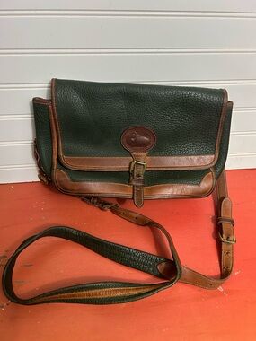 Vintage Dooney & Bourke Surrey Crossbody
